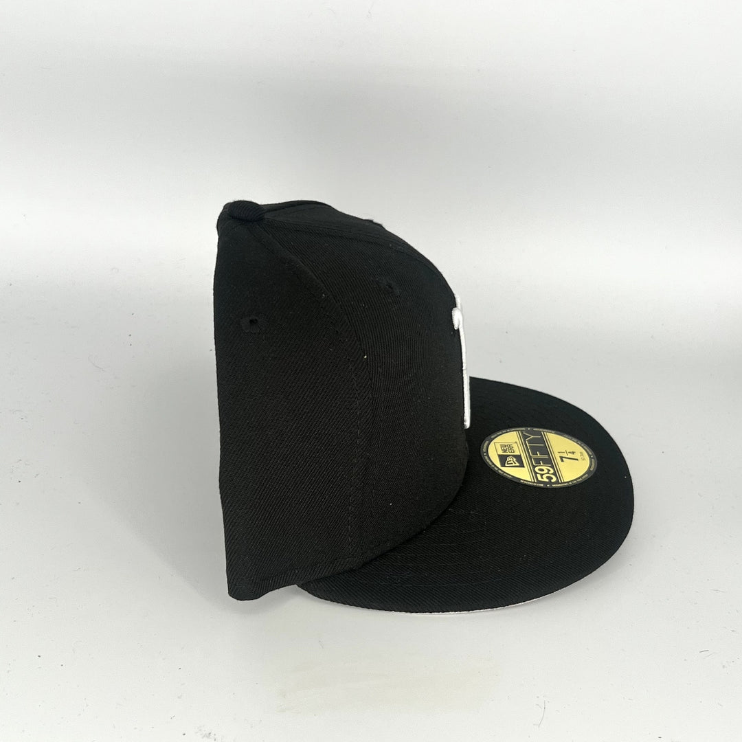 Black Boston Red Sox New Era MLB 59Fifty Fitted Hat