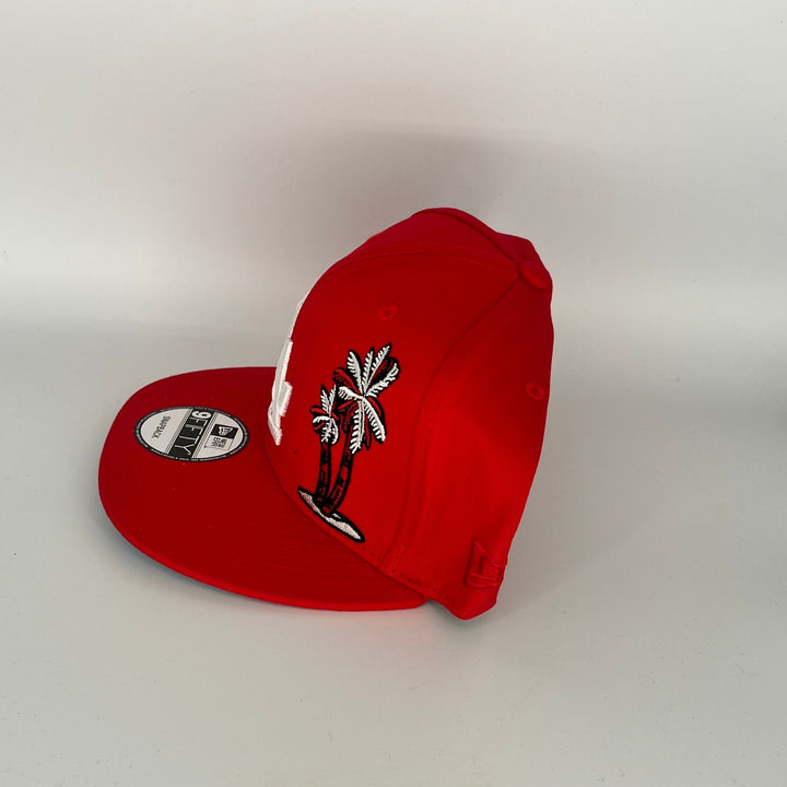 Red Los Angeles Dodgers Los Angeles California Side Patch New Era MLB 9Fifty Snapback Hat