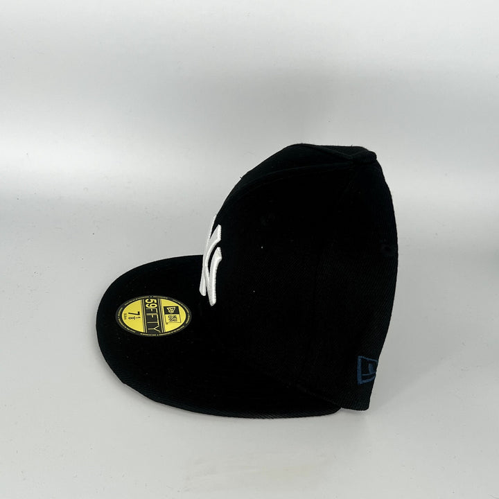 Black New York Yankees New Era MLB 59Fifty Fitted Hat