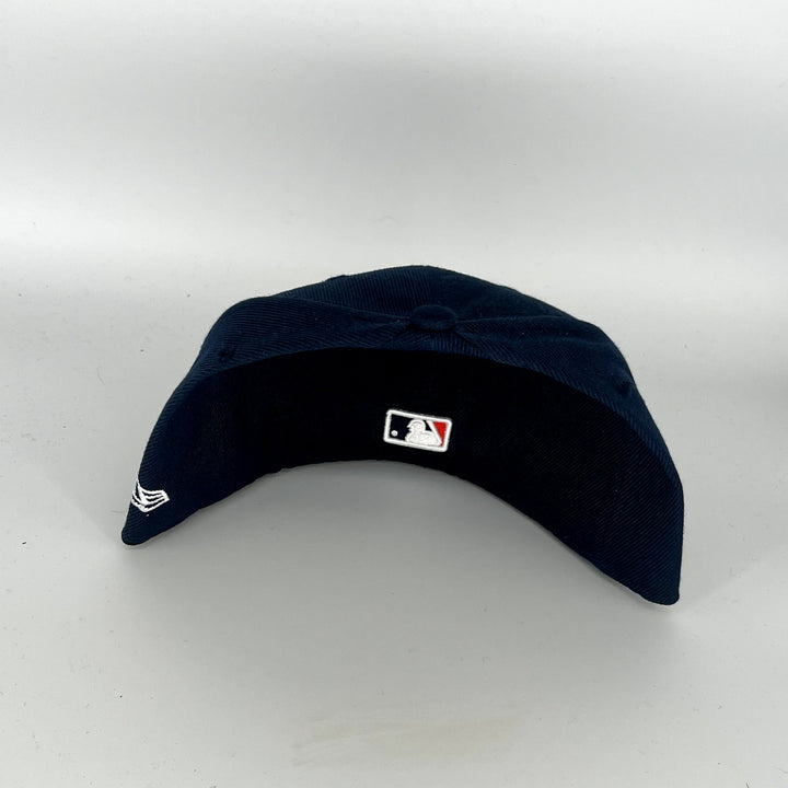 Size 7 Navy Blue Cleveland Indians Wahoo New Era MLB 59Fifty Fitted Hat
