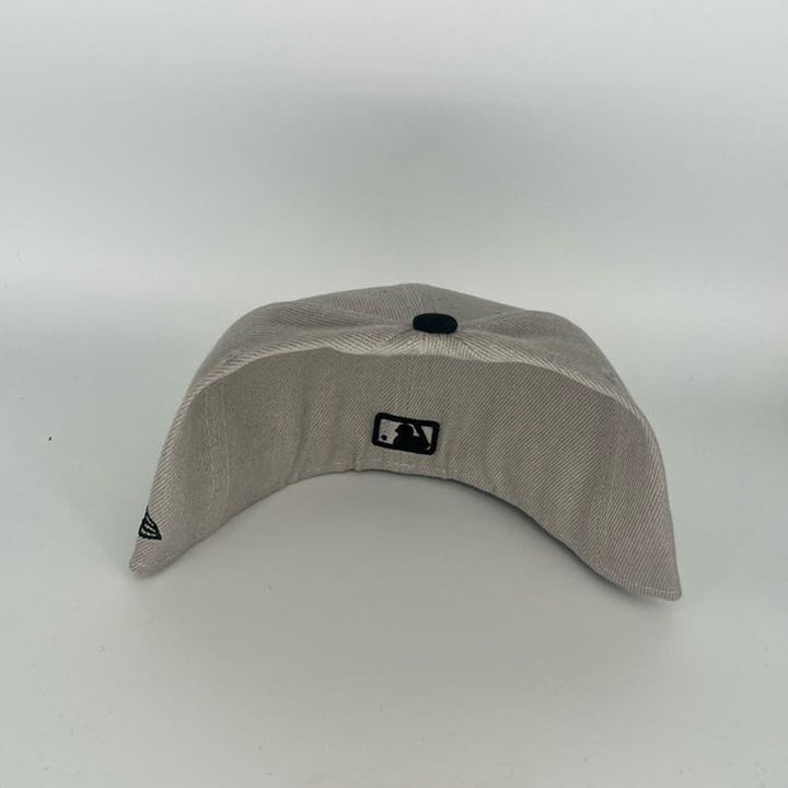 Gray Black New York Yankees New Era MLB 59Fifty Fitted Hat